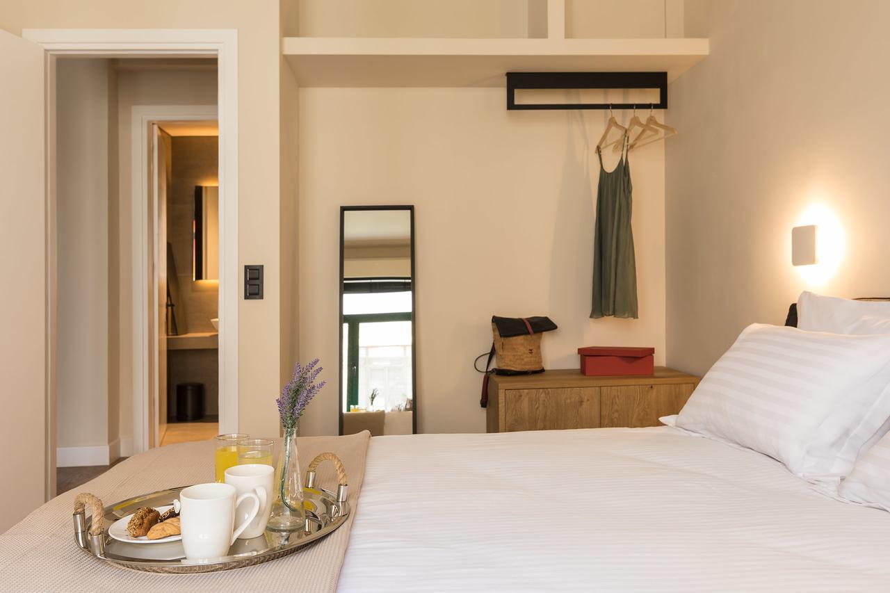 Klepsydra Urban Suites Atene Esterno foto